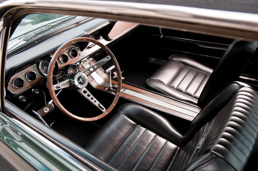  Ford Mustang GT Coupe 1966 года  (фото 21 из 23)